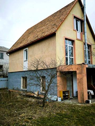 Дом-дача с.Пуховка 60000у.е.