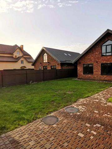 Без% Продається дуплекс із баварської кладки 110м2.3сот. (Відео)