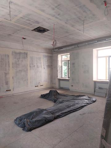 Українських Героїв просп., 2/4