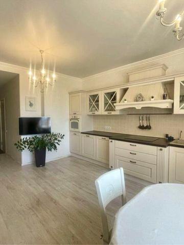 3-кімнатна квартира, Чудо Місто, Середньофонтанська