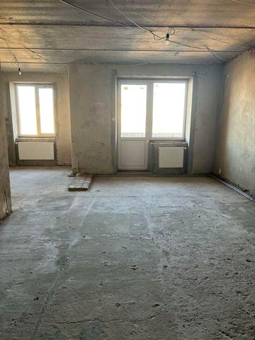 Продам 3-х кімнатну квартиру в зданому будинку.