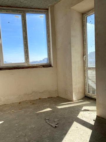 Продається 2 кімнатна квартира по вул Коновальця