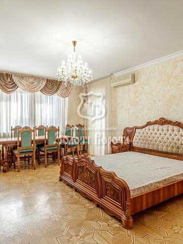 Володимира Івасюка просп. (Героїв Сталінграду), 12-Г корпус 1