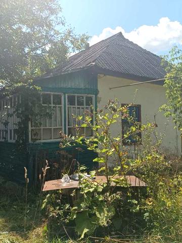Продаж будинку з ділянкою 28 соток