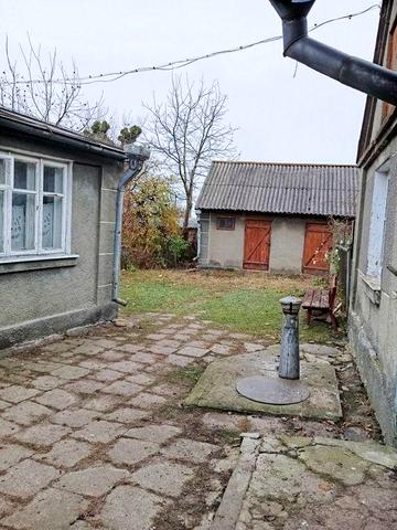 Продам 1/2 будинку в м.Горохів! Хороший район !