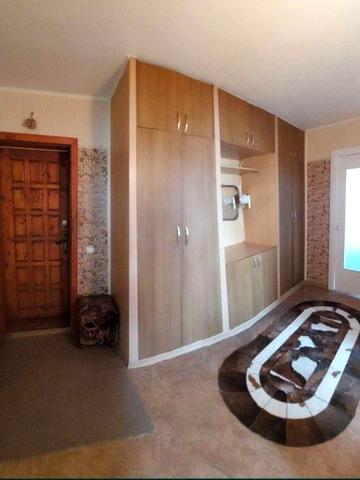 З кімнатна квартира Зінченка 4б Центр шкільний район Ацинус. Власник