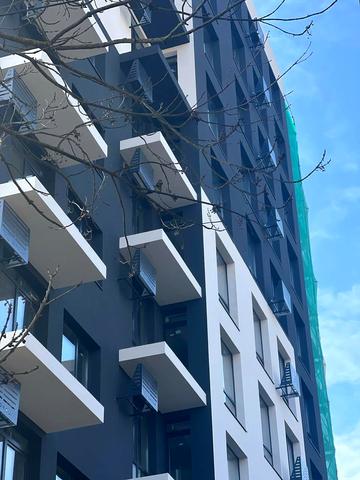 Гарбарська вул., 1