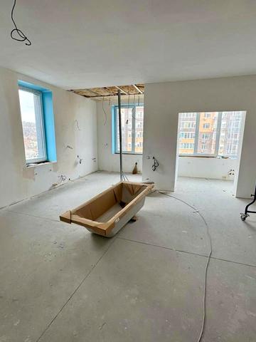 Набережна Перемоги вул., 68-А