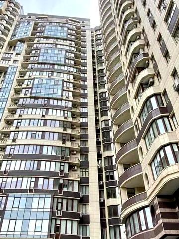 Василя Тютюнника вул. (Анрі Барбюса), 37/1