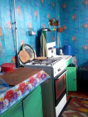 Продаємо за 9000 добротний будинок в центрі селища Малинівка