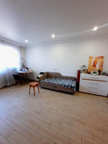 Ентузіастів вул., 4