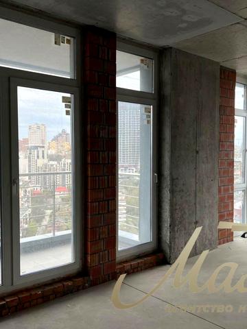 Джона Маккейна вул. (Івана Кудрі), 7