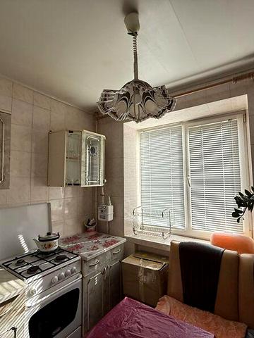 Продаж 3к Квартира вул. Познанська