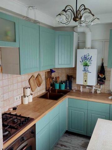 Продам 4-х кімнатну квартиру 40 лет автономне газове опалення