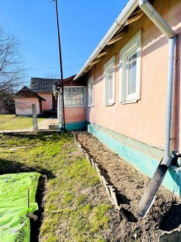 Будинок окремостоячий