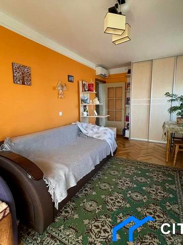 Новгород-Сіверська вул. (Новгородська), 11