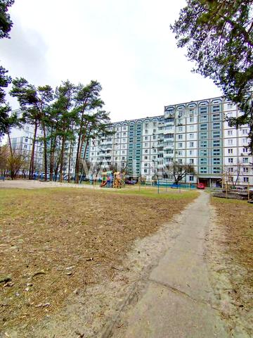 Бориспільська вул., 49