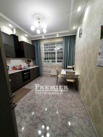 1-кімнатна квартира на Сахарова 42 кв.м. Євроремонт