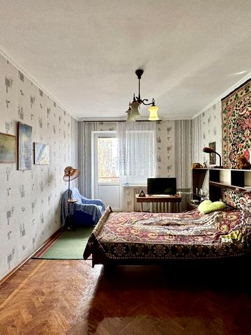 Павла Скоропадського вул. (Адмірала Макарова), 56