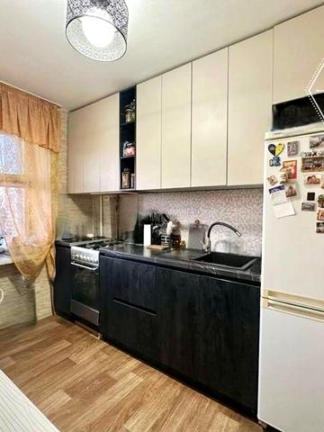 Продаж 5 кімнатної квартири