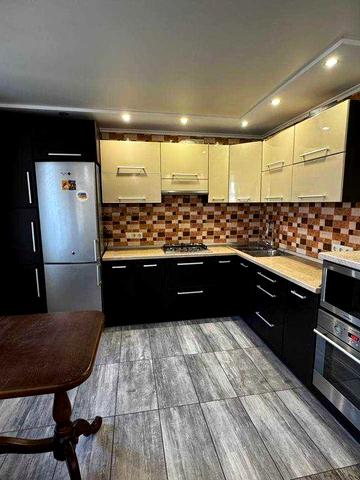 2км красуня квартира на Озерній Тепла підлога,Меблі+техніку Залишаємо ЖК Барви