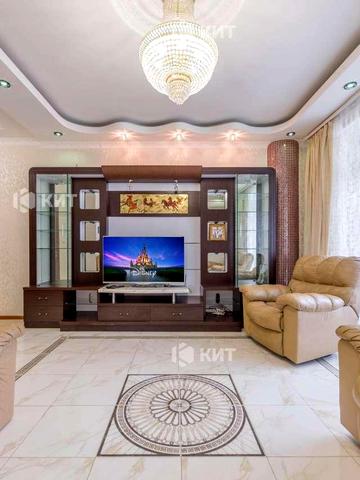 Гвардійців-Широнінців вул., 33