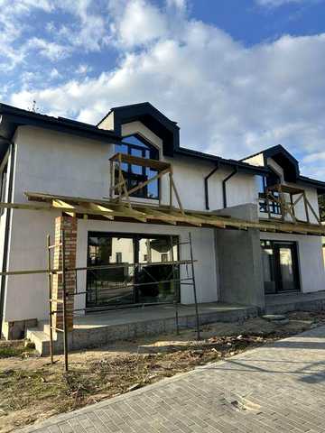 Продаж  Нового Елітного Житла в Центрі Соснівки