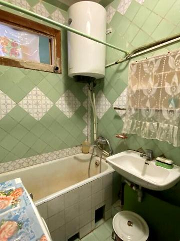 Продаж 2к Квартира Героїв Крут вулиця