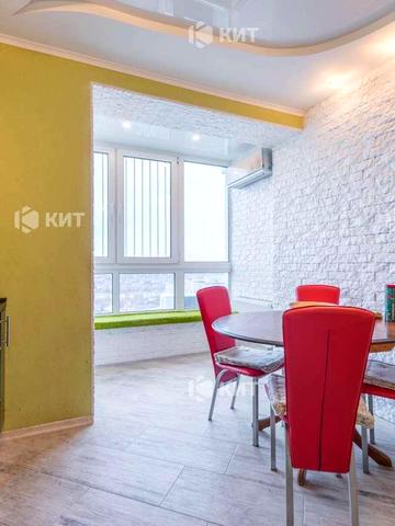 Велозаводська вул., 37