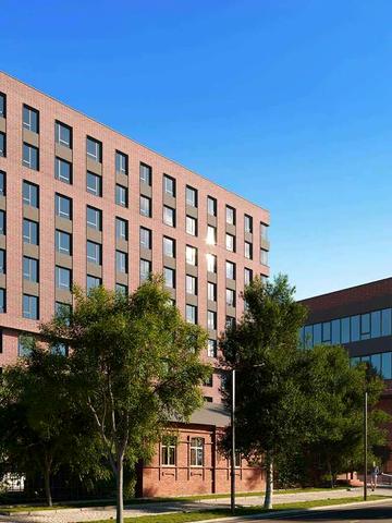 Олеся Гончара вул., 40