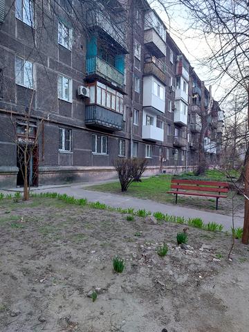 Героїв-рятувальників вул., 13