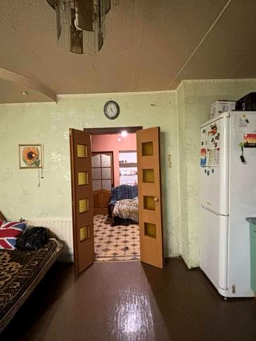 Маковського вул., 40