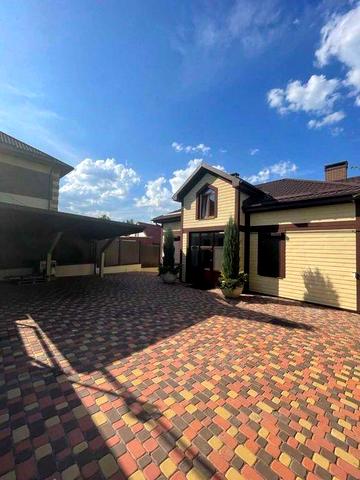 Продам (будинок ) шикарный дом на берегу реки в Приднепровске