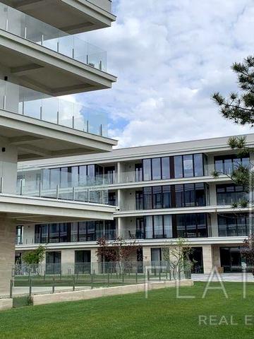 Київська вул., 19