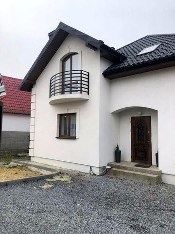 Продам цегляний новий будинок у місті Рава Руська