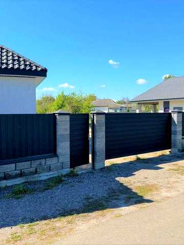 Продам будинок 138 м2 під чистову гараж літня кухня альтанка