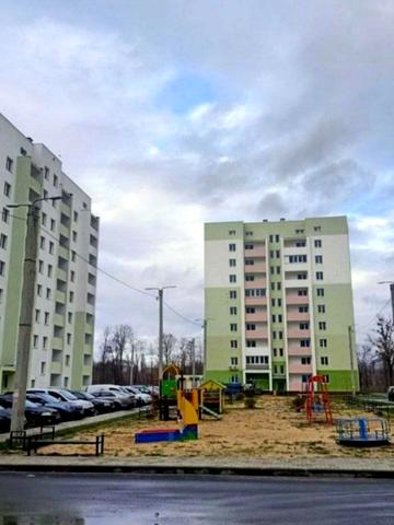 Миру вул., 47