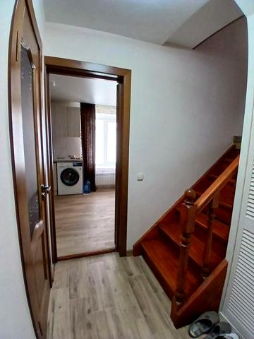 Дворівнева квартира в оренду