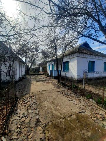 Продається будинок в селі