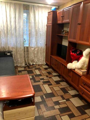ПРОДАМ 1 комн. квартиру в п. Эсхар, центр,