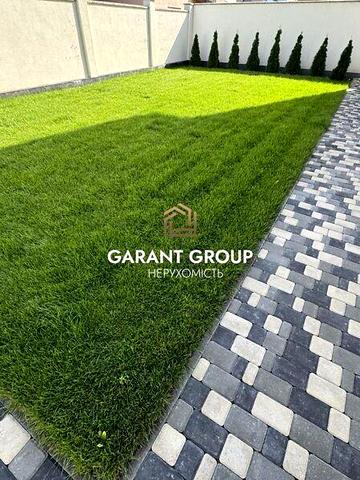 Продаж 4к Дім Рясна вулиця