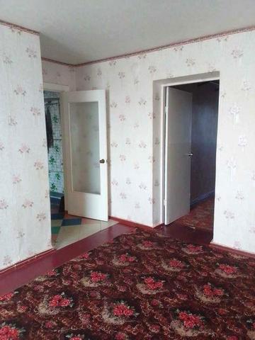 Продам трёхкомнатную квартиру пл. Покровская 5/5