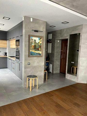 Продаж 2 кім. квартира/пентхаус 150 м2, вул. Водогінна, м. Львів