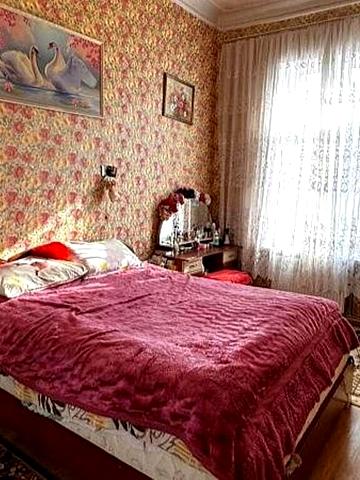 Університетська вул. (Щепкіна), 3