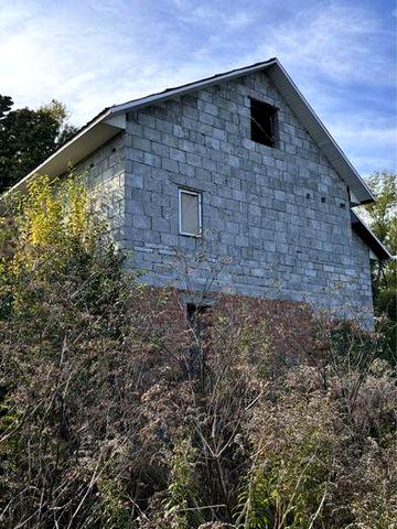 Продам недобудований будинок у м. Кіцмань