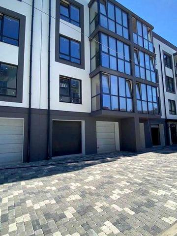 Продам новому власнику 1-кімнатну квартиру в новобудові ЖК LAKE HOUSE