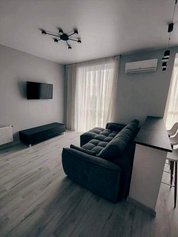 Здається простора квартира в ЖК Яровиця