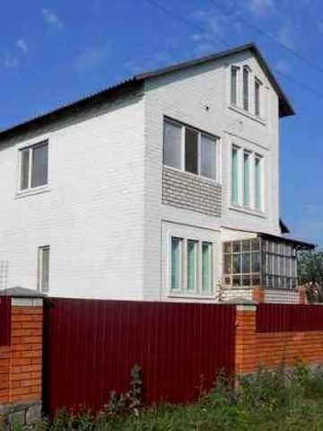 Продам свій будинок в центрі міста