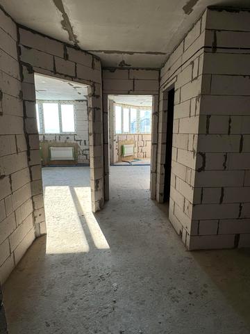 Теплична вул., 44