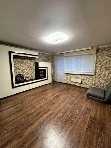 Продам 4ком квартиру в центре ул. Бородинской  ремонт